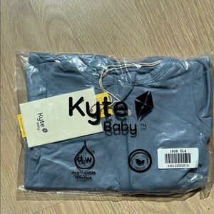 Kyte BABY Soft Blue Zippered Outfit